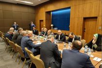 مشاور ارشد وزیر خارجه با نماینده ویژه پوتین در امور سوریه گفتگو کرد