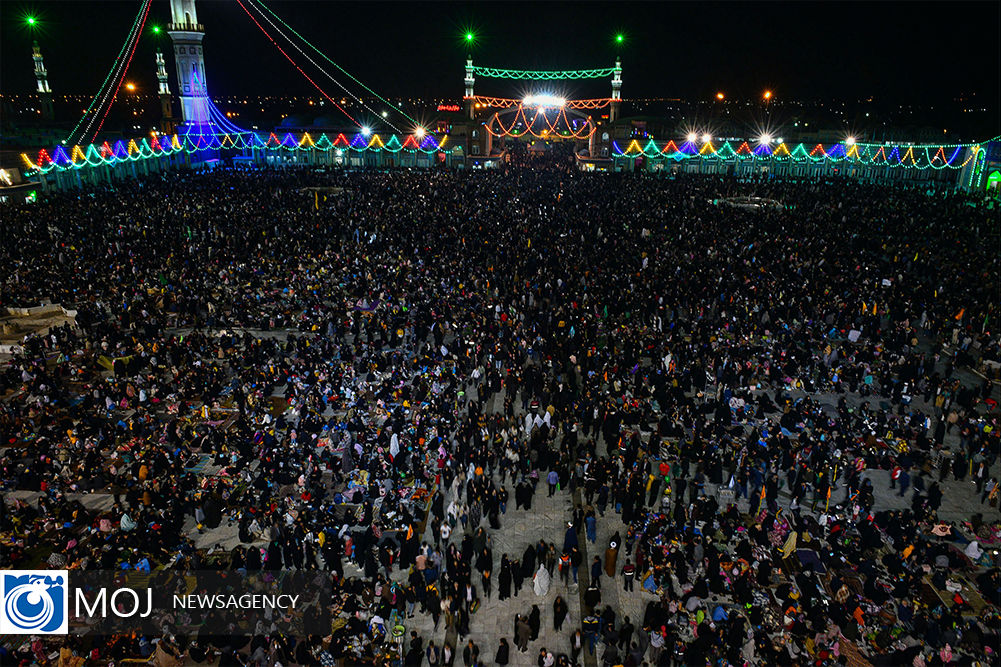 جشن نیمه شعبان در مسجد مقدس جمکران