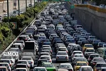 ترافیک سنگین جاده‌های منتهی به مرز مهران با موج دوم سفر اربعین