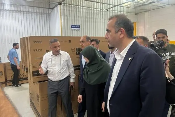 سخنگوی دولت از یک کارخانه تولید دوچرخه در انزلی بازدید کرد