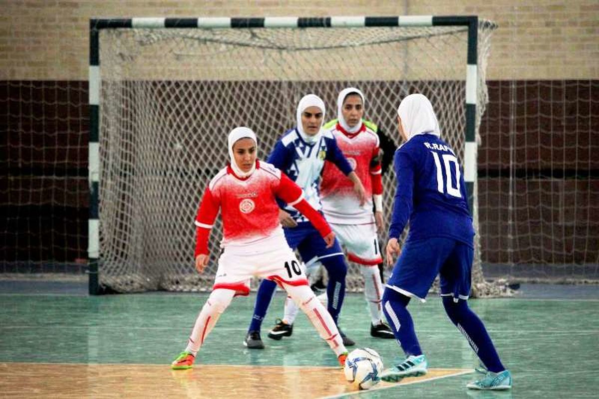 مسابقات لیگ برتر فوتسال جوانان باشگاه های استان یزد در بخش بانوان برگزار شد