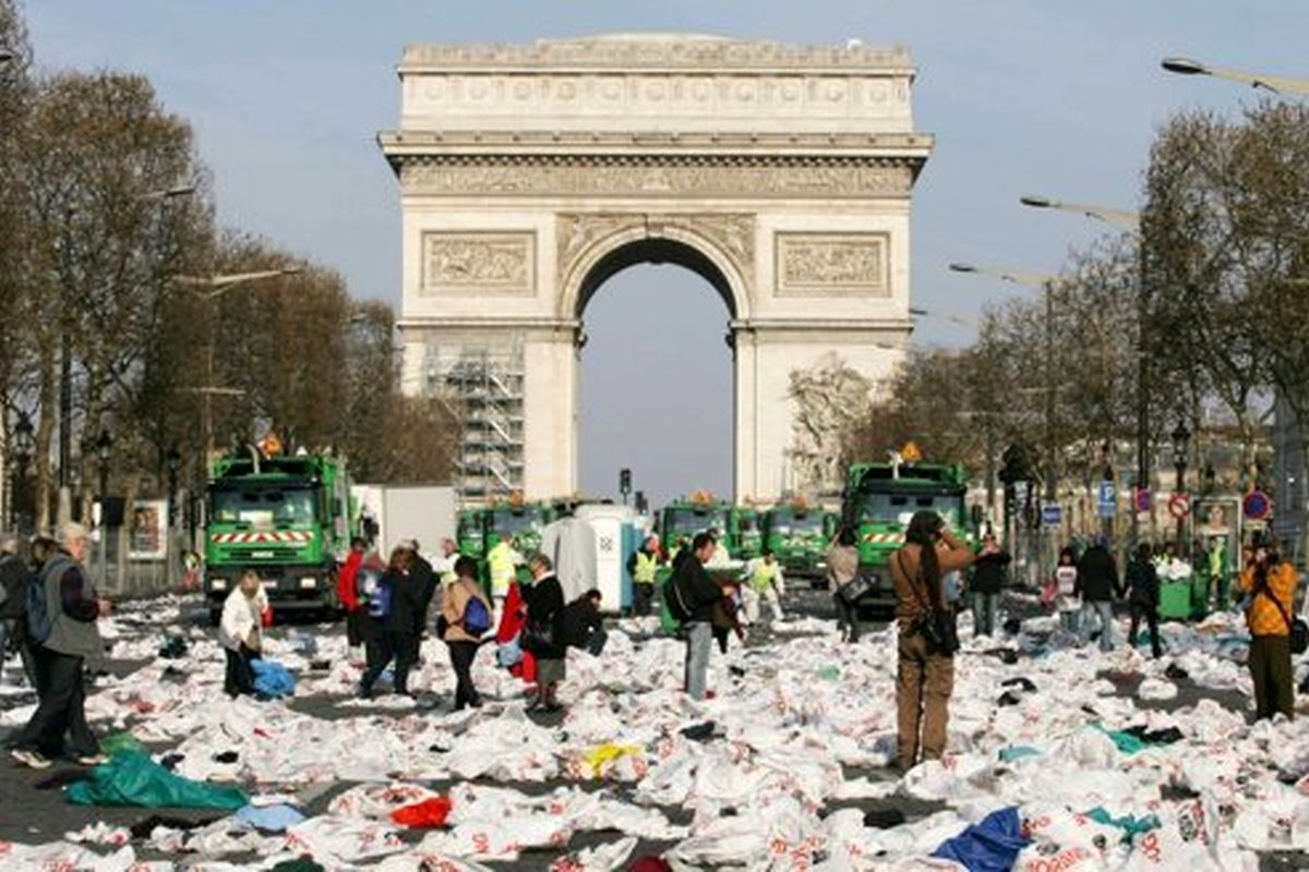 نارضایتی عمومی از اعتصاب های گسترده در فرانسه