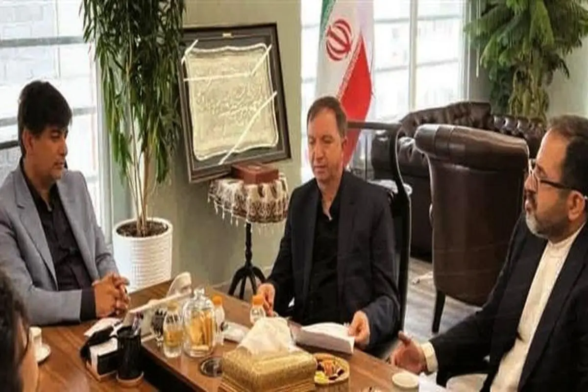 آمادگی گروه فولاد مبارکه برای تقویت همکاریهای مشترک با بانک دی