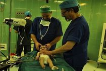 جراحی سه بیمار شکاف لب و کام در مرکز آموزشی درمانی کودکان امام حسین اصفهان
