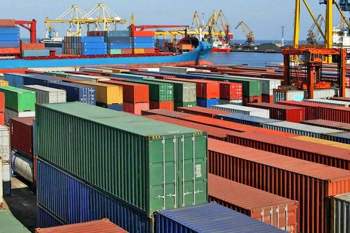 صادرات بیش از 103 میلیون دلار کالا توسط تعاونی‌های استان اصفهان