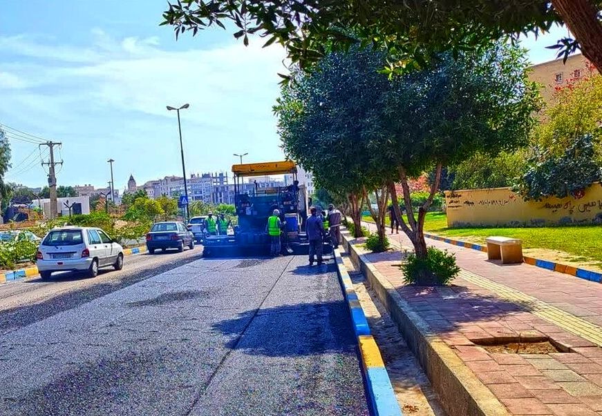 روکش آسفالت خیابان‌های اصلی شهر بندرعباس