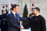 زلنسکی و مکرون در ارتباط با روند صلح و مذاکرات مناقشه اوکراین گفت و گو کردند