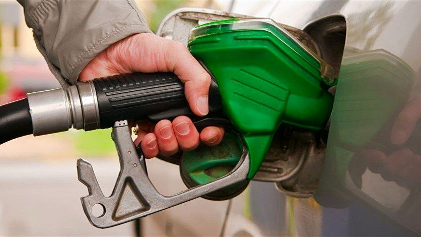 تکلیف سهمیه بنزین نوروز مشخص شد/ اختصاص ۶۰ لیتر بنزین به خودروها
