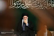 اولین شب مراسم عزاداری شهادت حضرت زهرا(س) با حضور رهبر انقلاب برگزار شد