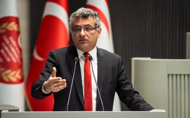 اپوزیسیون در انتخابات قبرس ترک‌نشین پیروز شد