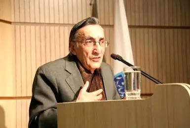 اهالی فرهنگ و کتاب با کامران فانی وداع کردند