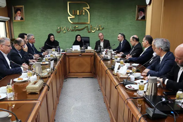 رئیس سازمان ملی استاندارد ایران با هیات مدیره جامعه ممیزی و بازرسی ایران و انجمن آزمایشگاه‌های همکار ایران دیدار کرد