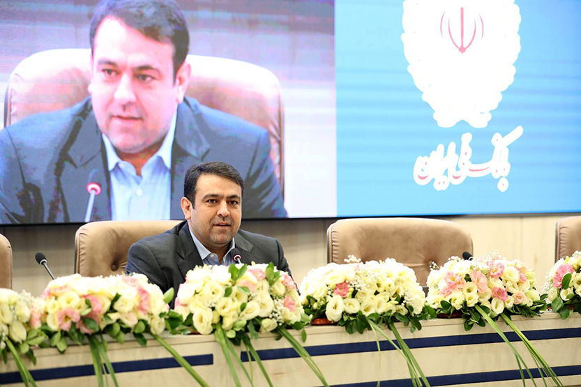تأکید مدیر عامل بانک ملی ایران بر نقش کلیدی سند تحول دیجیتال در جلب رضایت مشتریان