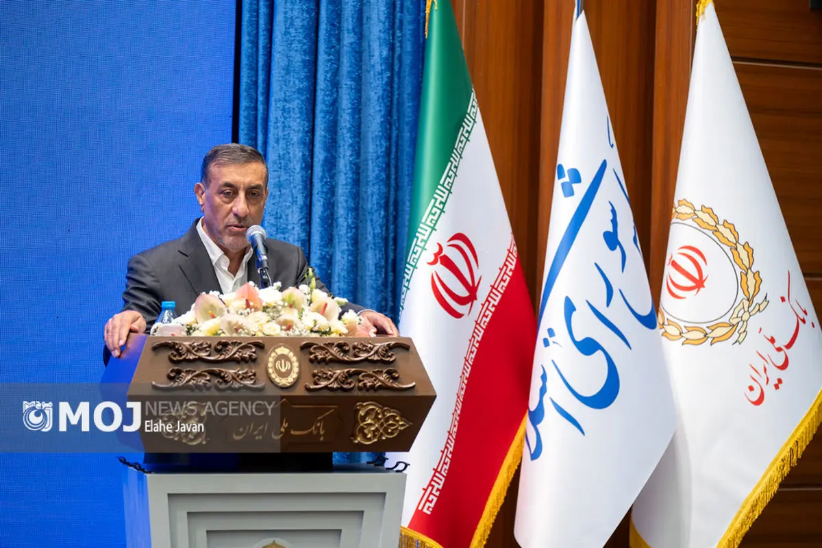 دولت وفاق ملی راه‌حل‌های مقطعی را جایگزین اصلاحات ساختاری نمی‌کند