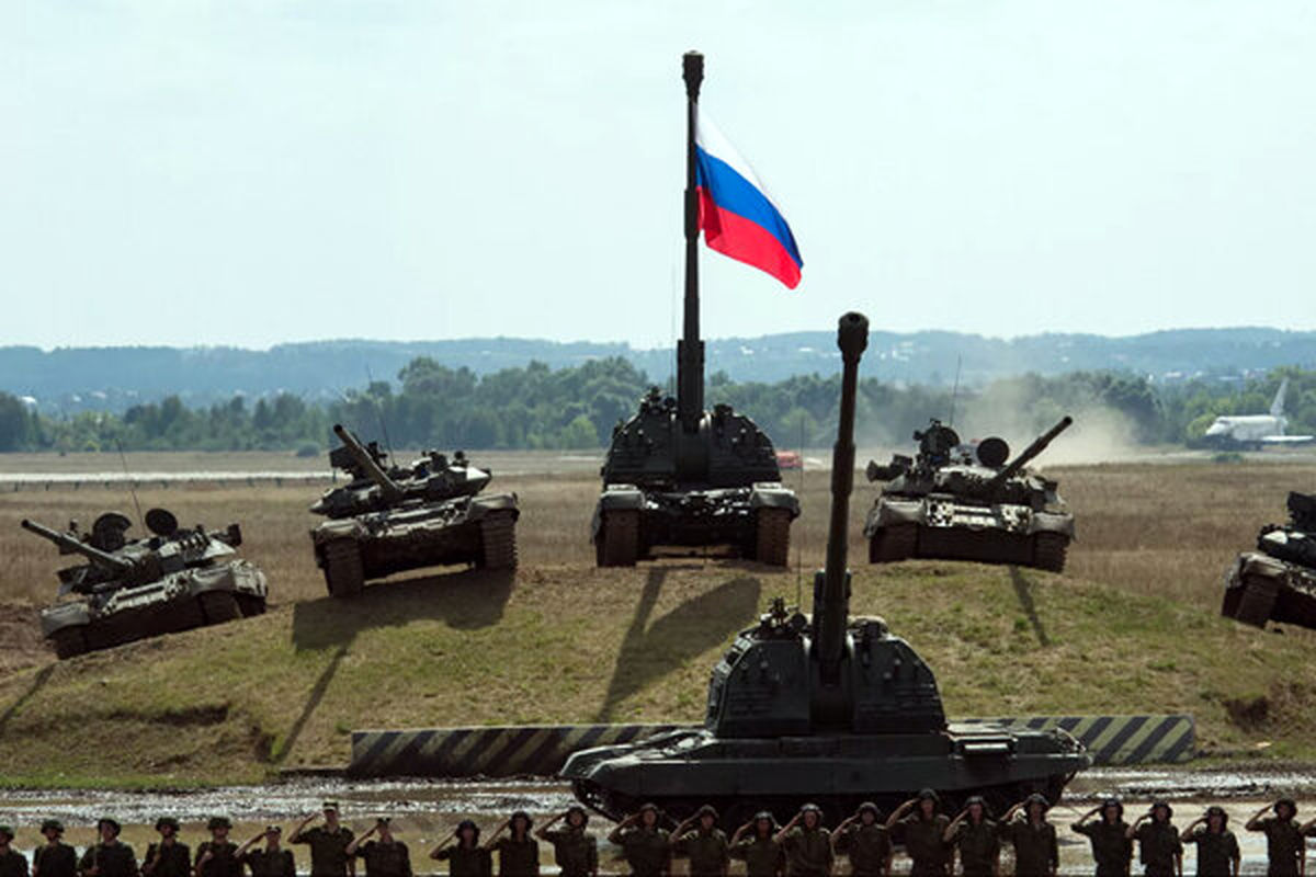 ارتش روسیه با تجمیع نیروهای خود برای عملیاتی بزرگ در جنوب اوکراین آماده می‌شود