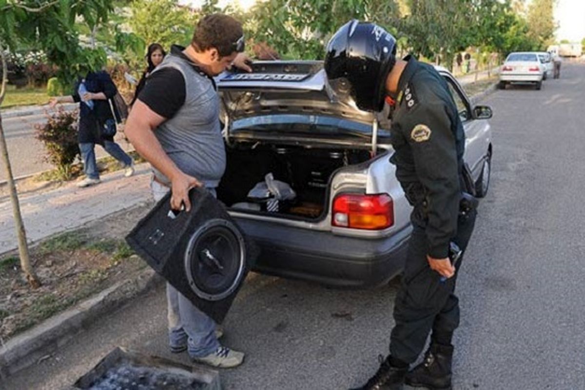 پلیس با وسایل نقلیه ایجاد کننده آلودگی صوتی برخورد می‌کند