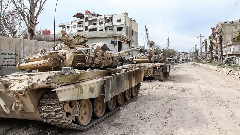 ارتش سوریه تانک های تروریست ها را در زبدانی از بین برد