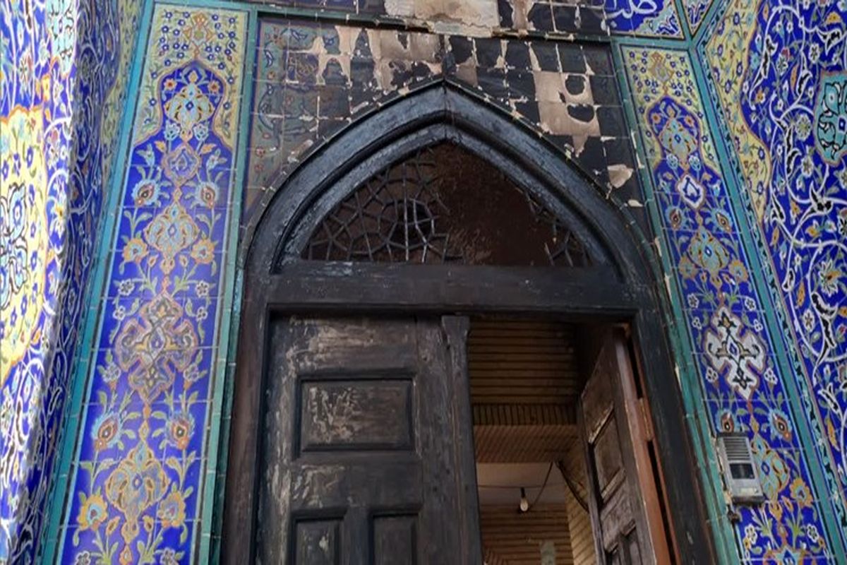 عاملان پرتاب کوکتل مولوتف به یک مسجد در اصفهان دستگیر شدند