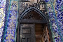 عاملان پرتاب کوکتل مولوتف به یک مسجد در اصفهان دستگیر شدند