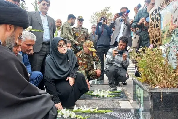 مهاجرانی سخنگوی دولت وارد استان اردبیل شد