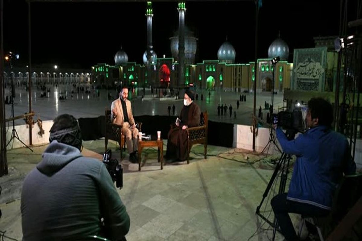 دو هزار دقیقه برنامه تلویزیونی از مسجد جمکران پخش شد