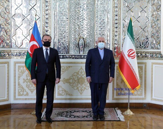 ظریف با همتای آذربایجانی خود دیدار و رایزنی کرد