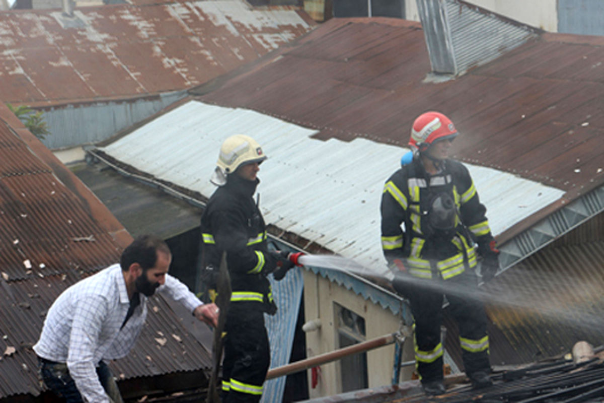 پوشش 10 مورد حریق و حادثه توسط آتش نشانان رشت/ پاسخگویی به ۵۵۰ تماس شهروندان  
