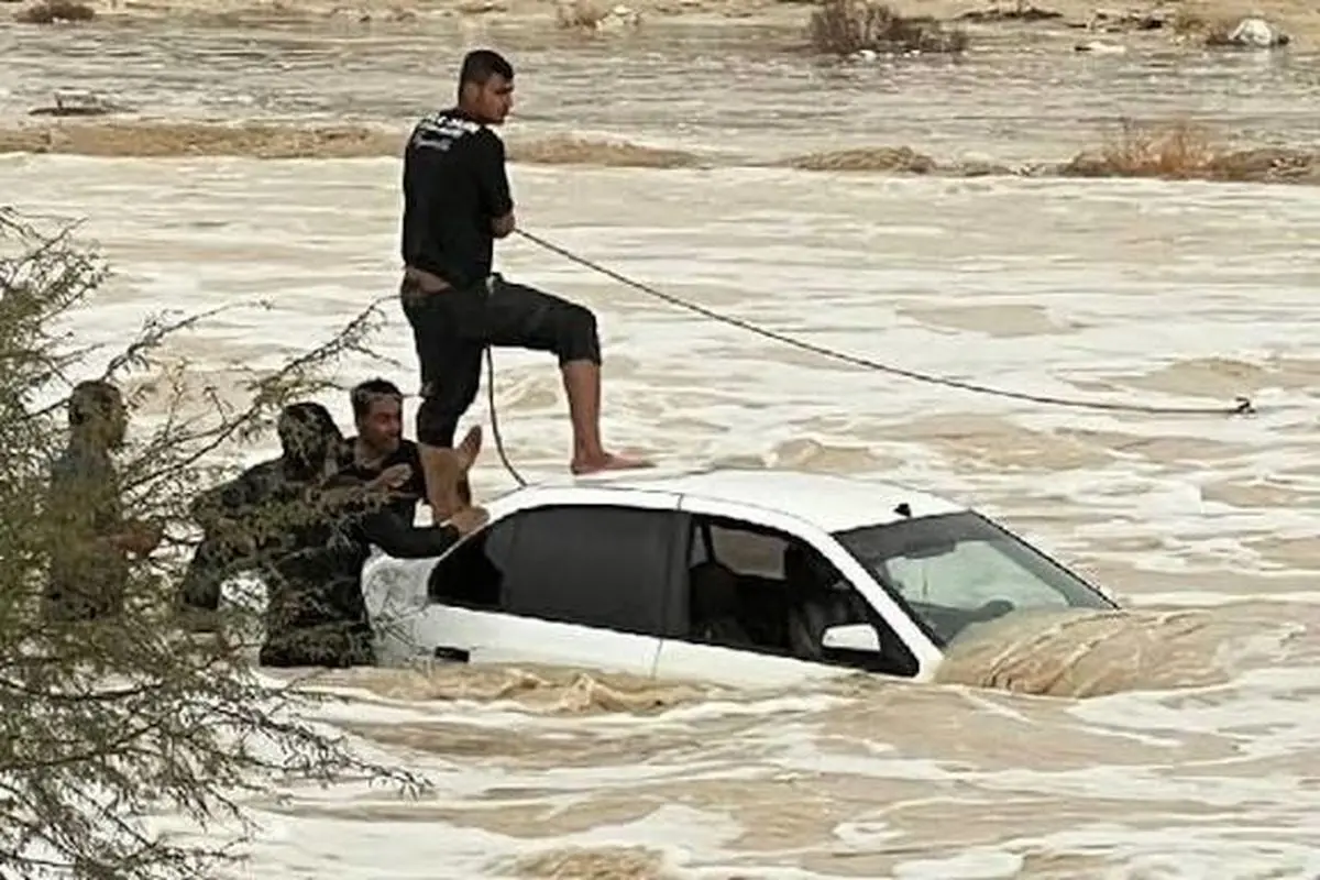 طغیان رودخانه