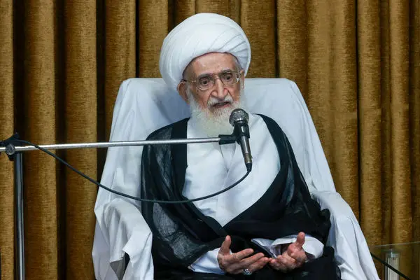 آیت الله نوری همدانی خواستار بازشناسی اصالت‌های ثابت و تغییرناپذیر حوزه شد