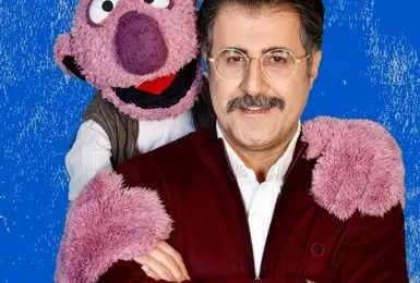 جناب خان شب یلدا با هومن حاج‌عبداللهی می‌آید