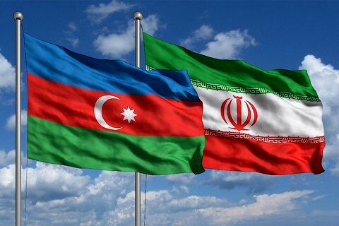 جمهوری آذربایجان مرزهای خود را با ایران بست 