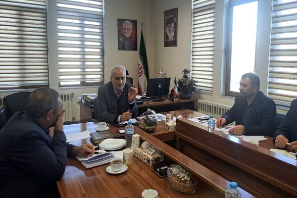 تشکل‌های مردم‌نهاد نقش تسهیل‌گری دولت در جامعه را تقویت کنند