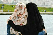 حجاب بارزترین نشانه هویت زن مسلمان 