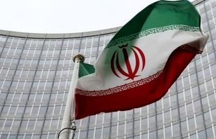 ایران به اظهارات جنگ‌طلبانه سناتور آمریکایی واکنش نشان داد