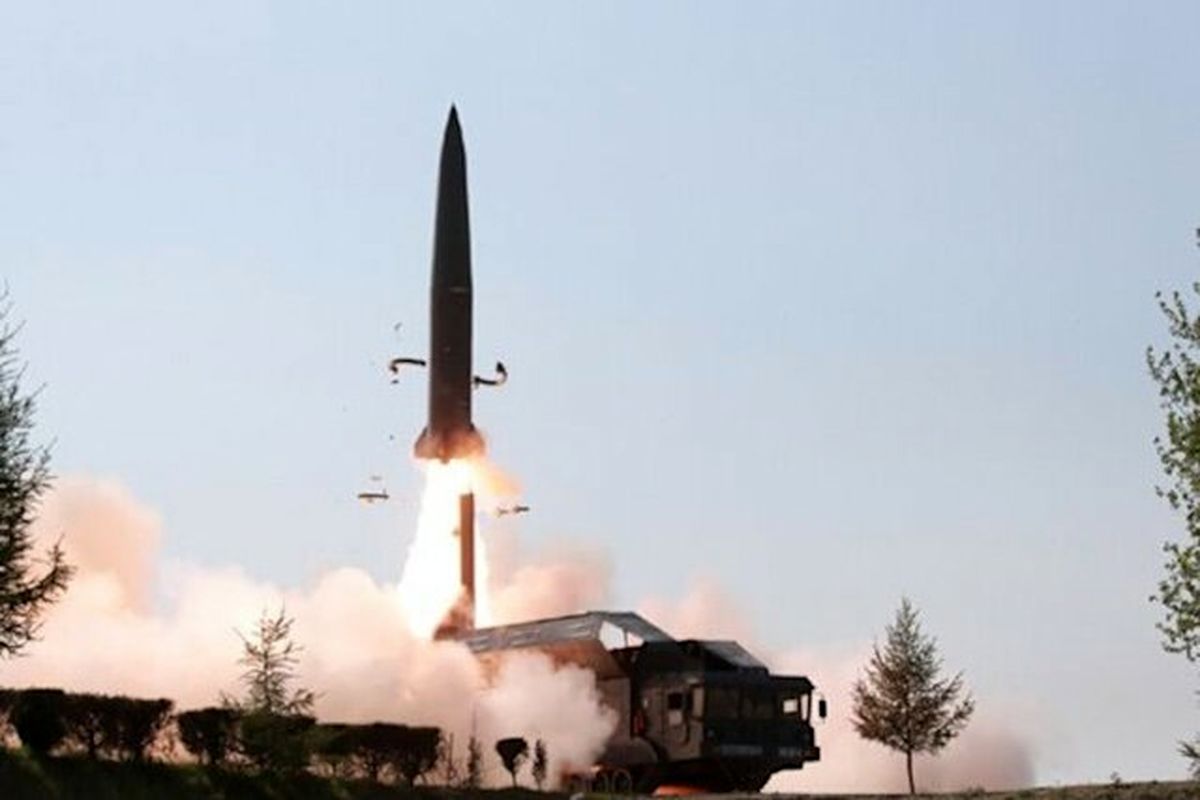 North Korea fired 2 unidentified missiles