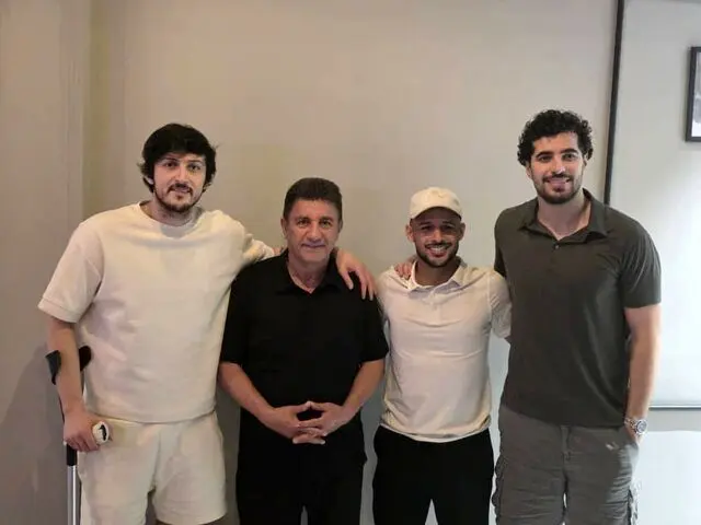 قلعه‌نویی در امارات با آزمون، قایدی و عزت‌اللهی دیدار کرد