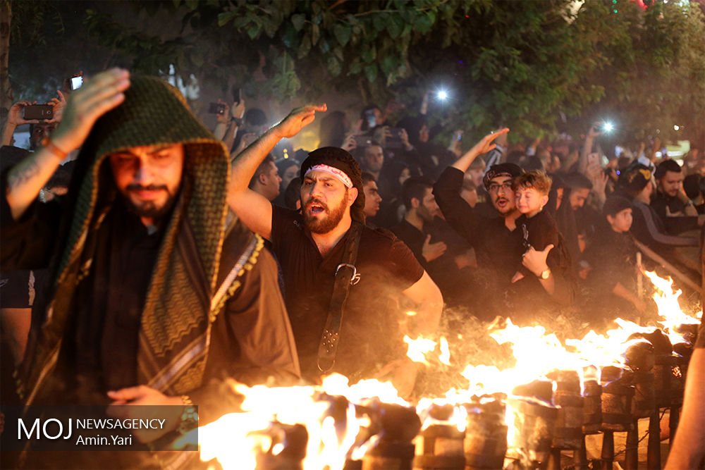 عزاداری شب تاسوعای حسینی در محله دولت آباد 