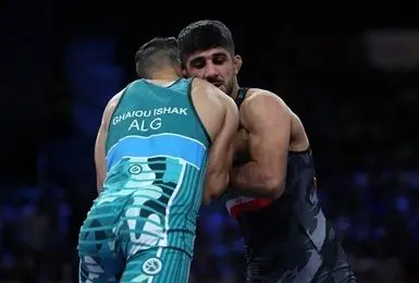 ما دفاع را مقدس می‌دانیم