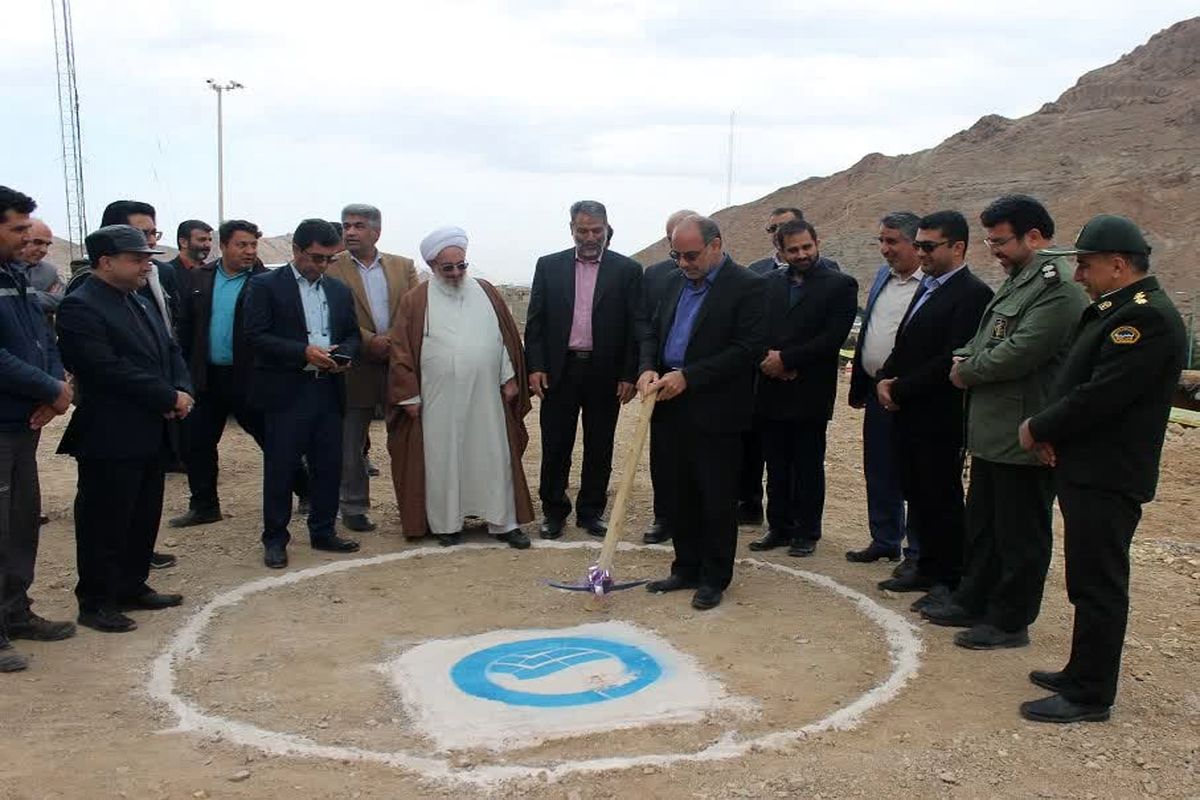 کلنگ زنی و افتتاح  دو طرح آبرسانی در شهرستان تفت