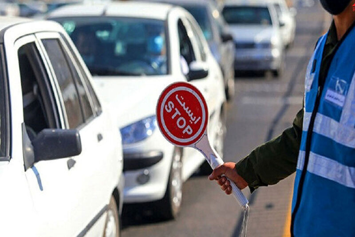 اعمال محدودیت ترافیکی در مسیرهای راهپیمایی ۲۲ بهمن در رشت 