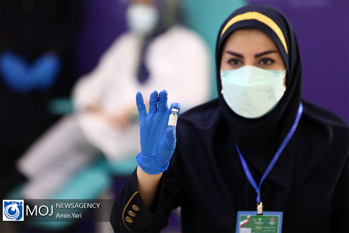 تزریق نخستین واکسن ایرانی به ۱۰ هزار نفر