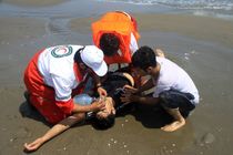 نجات ۱۲۱ نفر از امواج مرگبار خزر در ساحل مازندران