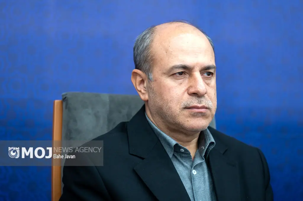 تثبیت و مستندسازی ۱۴۴ میلیون هکتار از اراضی کشور /  الکترونیکی صدور مجوز و پایان‌کار اجرا می شود