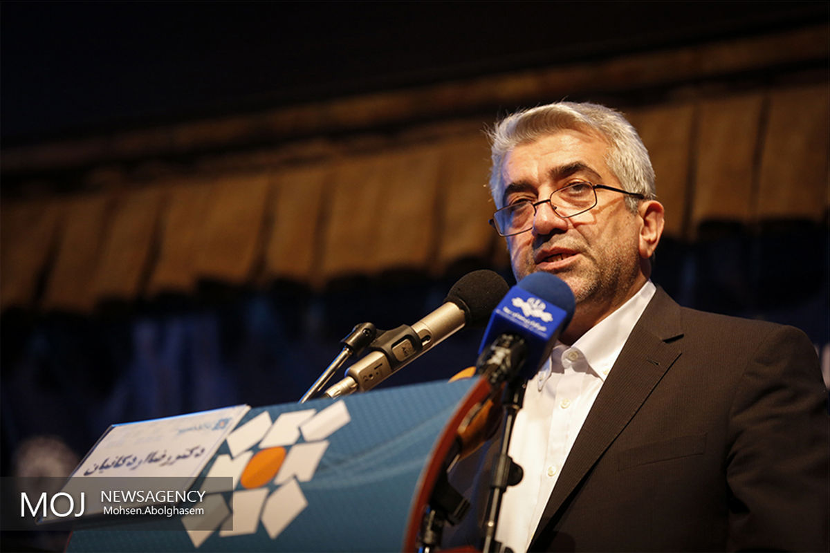 استان کرمان قادر است بیش از ۱۴۰ مگاوات برق مازاد مورد نیاز خود را صادر کند