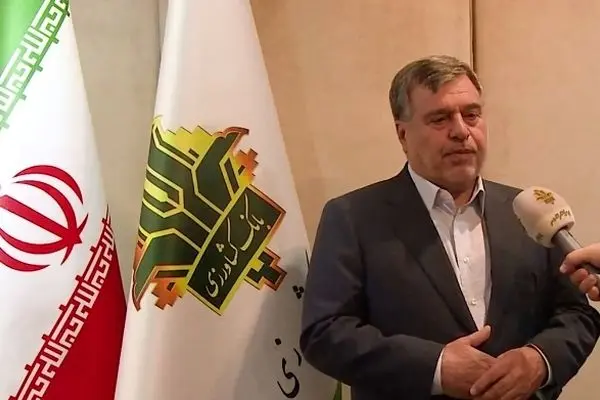 افزایش سرمایه بانک کشاورزی را به طور جدی پیگیری می‌کنیم