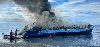 آتش سوزی کشتی مسافربری فیلیپین سبب مرگ 7 نفر و نجات بیش از 120 نفر شد