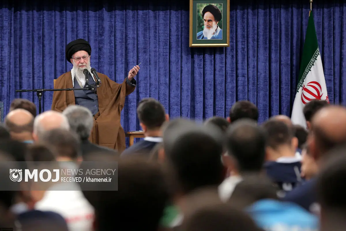 دیدار قهرمانان ورزشی و مدال‌آوران المپیادهای علمی با رهبر انقلاب