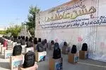 آغاز طرح «مهر تحصیلی» در فارس/ توزیع ۴۶ هزار بسته لوازم التحریر بین دانش‌آموزان نیازمند