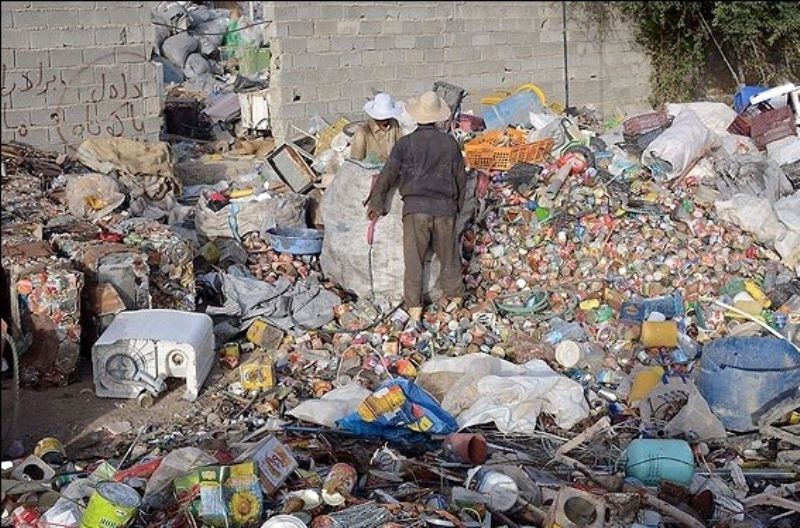 پلمب دو انبار بزرگ ضایعاتی در بندرعباس