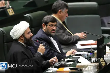 اولین جلسه علنی مجلس شورای اسلامی در سال ۱۴۰۲
